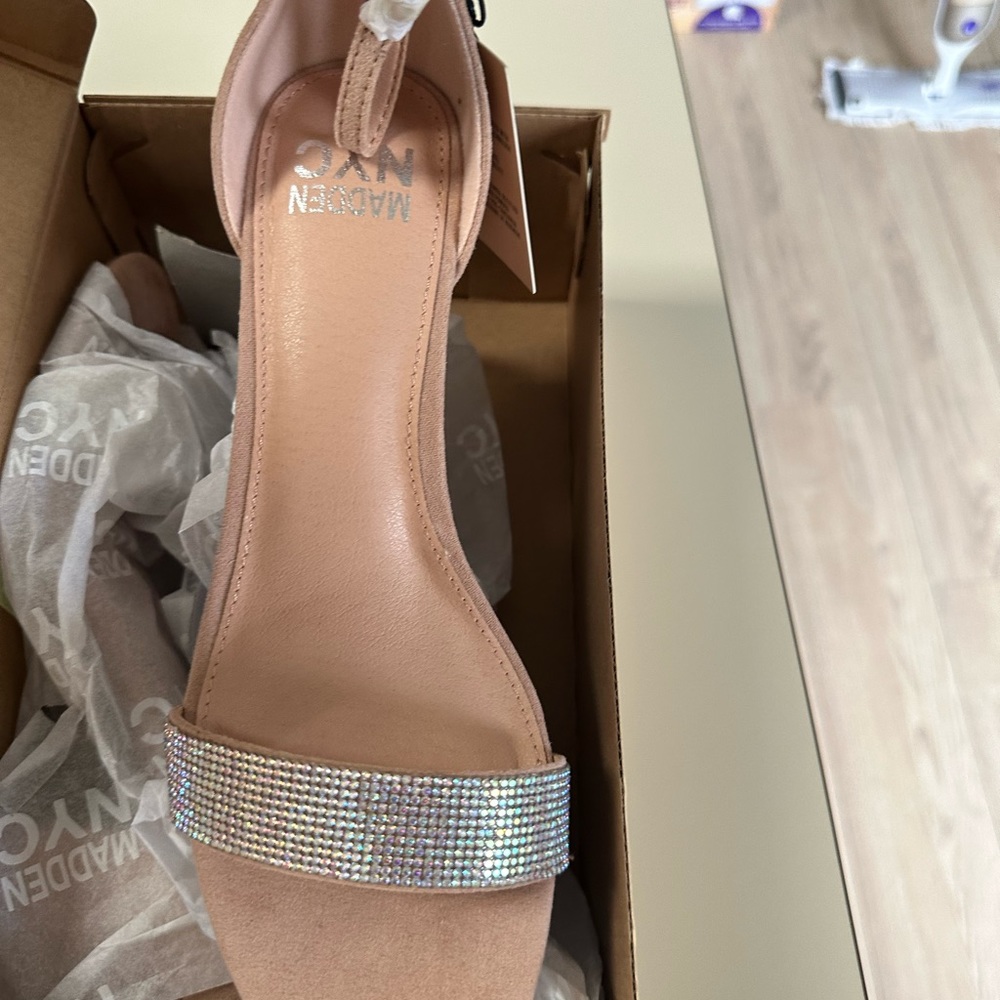 Madden NYC Sandals